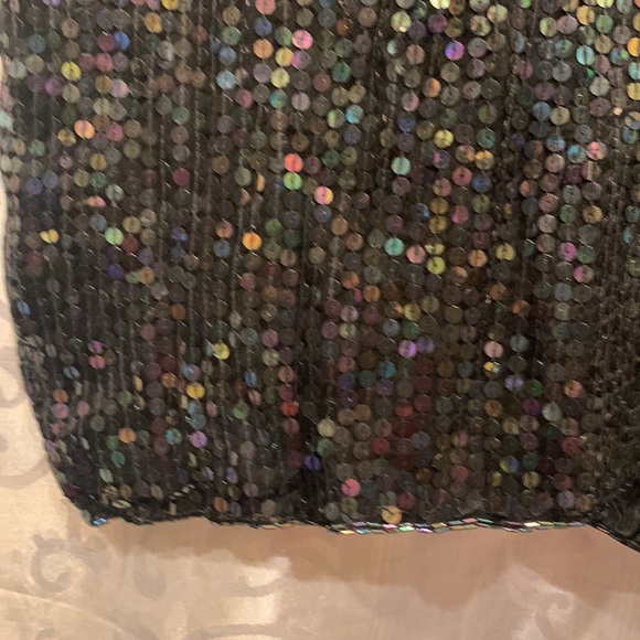 Plus Size Sunflower sequin blouse - Picture 5 of 6